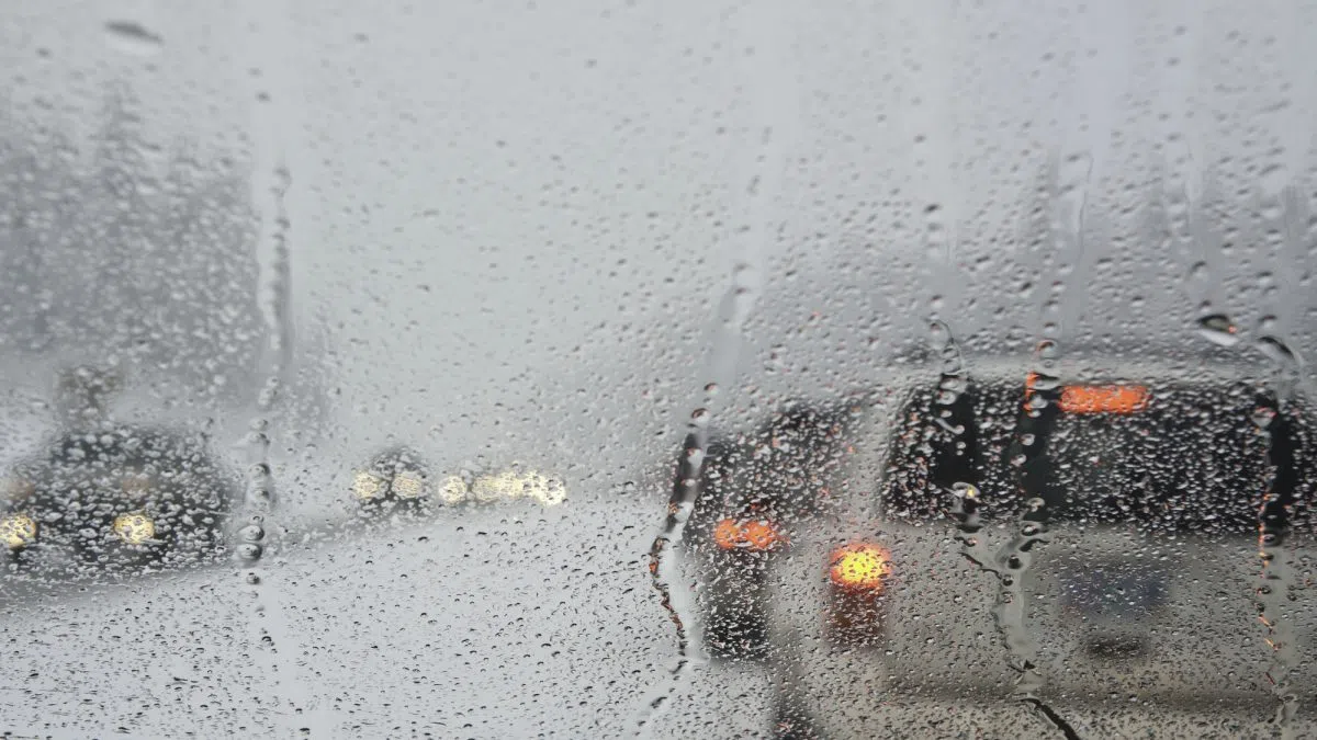 Wednesday snow slows travel, Lake counties digging out from over a foot