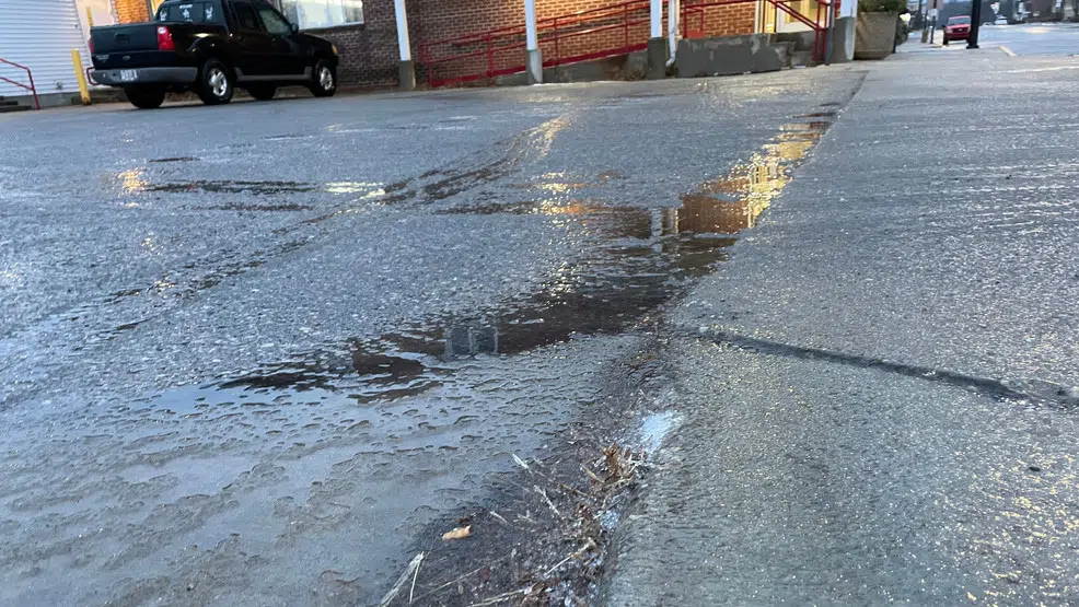 Northeast Wisconsin contractors face rock salt shortage; cities say they're fully stocked