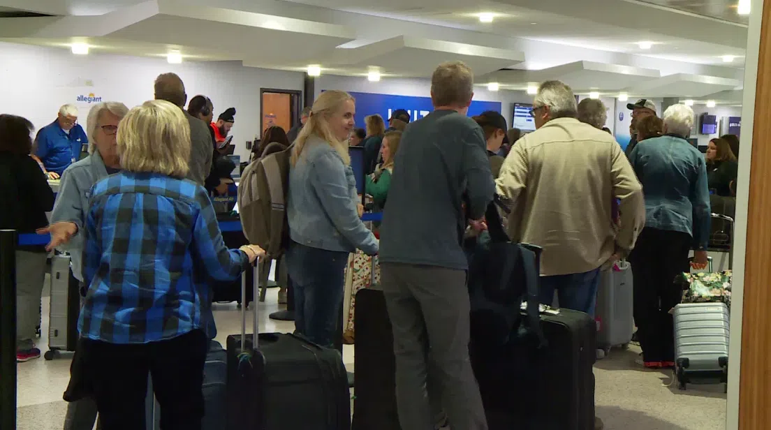 Northeast Wisconsin travelers warned of possible delays amid flight cuts at major airports