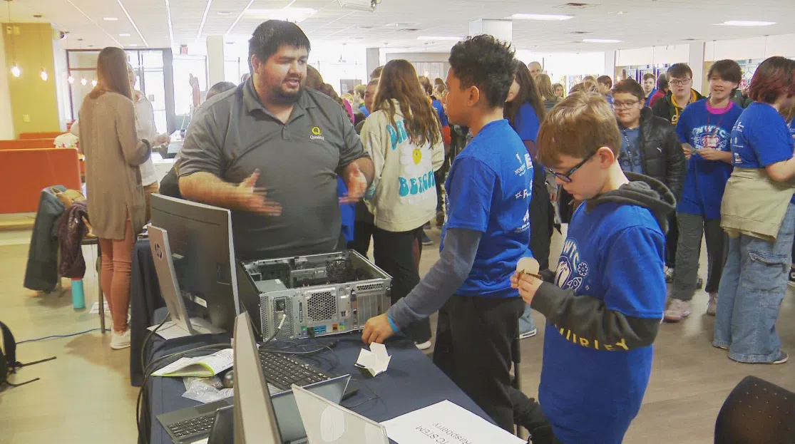 NWTC fair sparks STEM interest with hands-on experiences for sixth graders