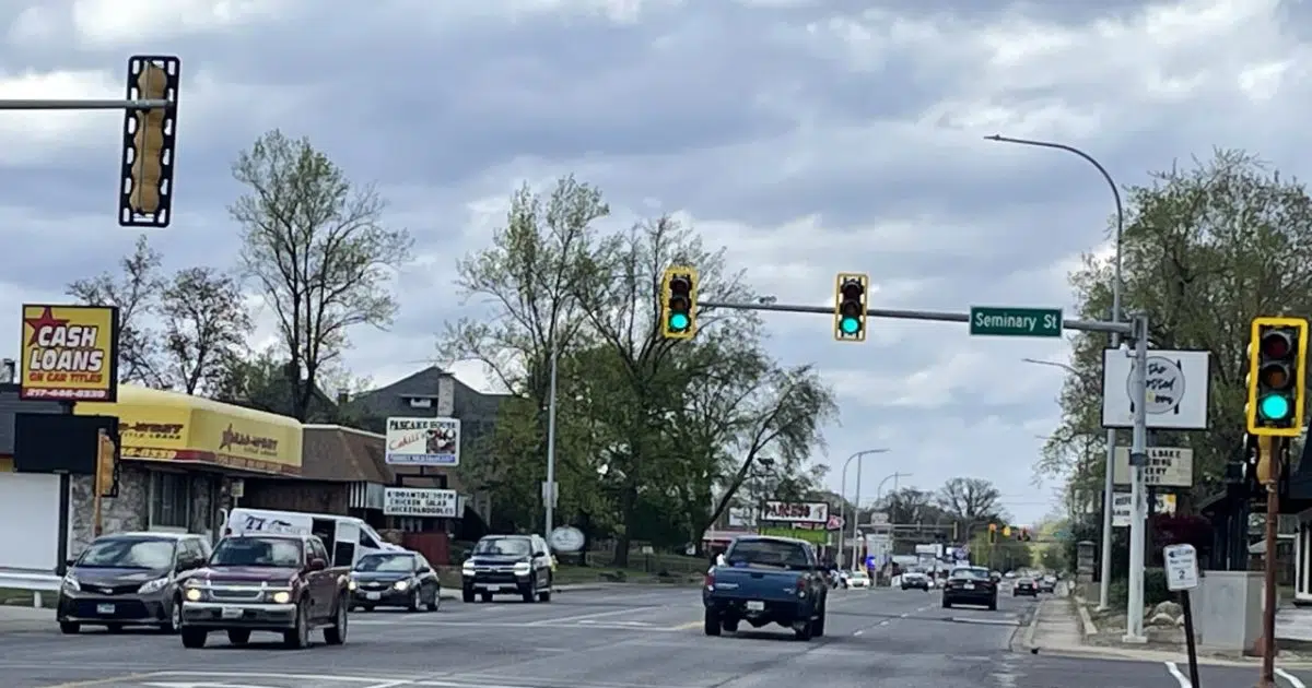 Temporary Northbound Gilbert Lane Closure at Seminary; Tues 18th Wed