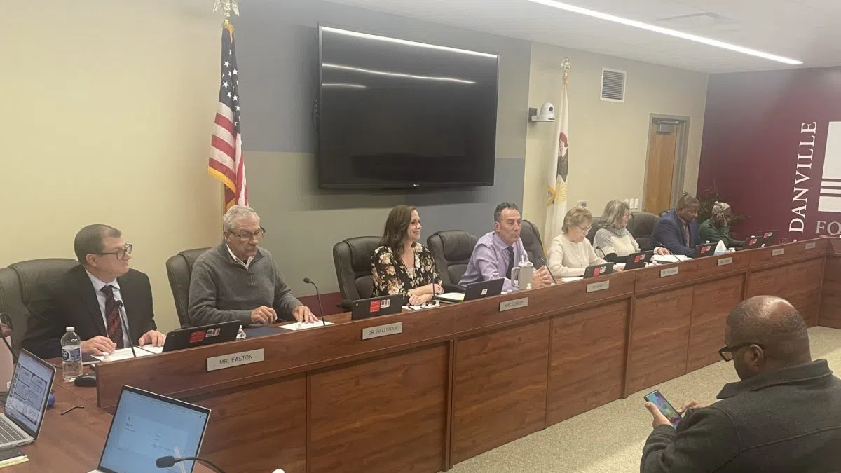 District 118 Board: New DHS Athletic Director; Interim Biz and Finance Director Offers Good Tax Levy News