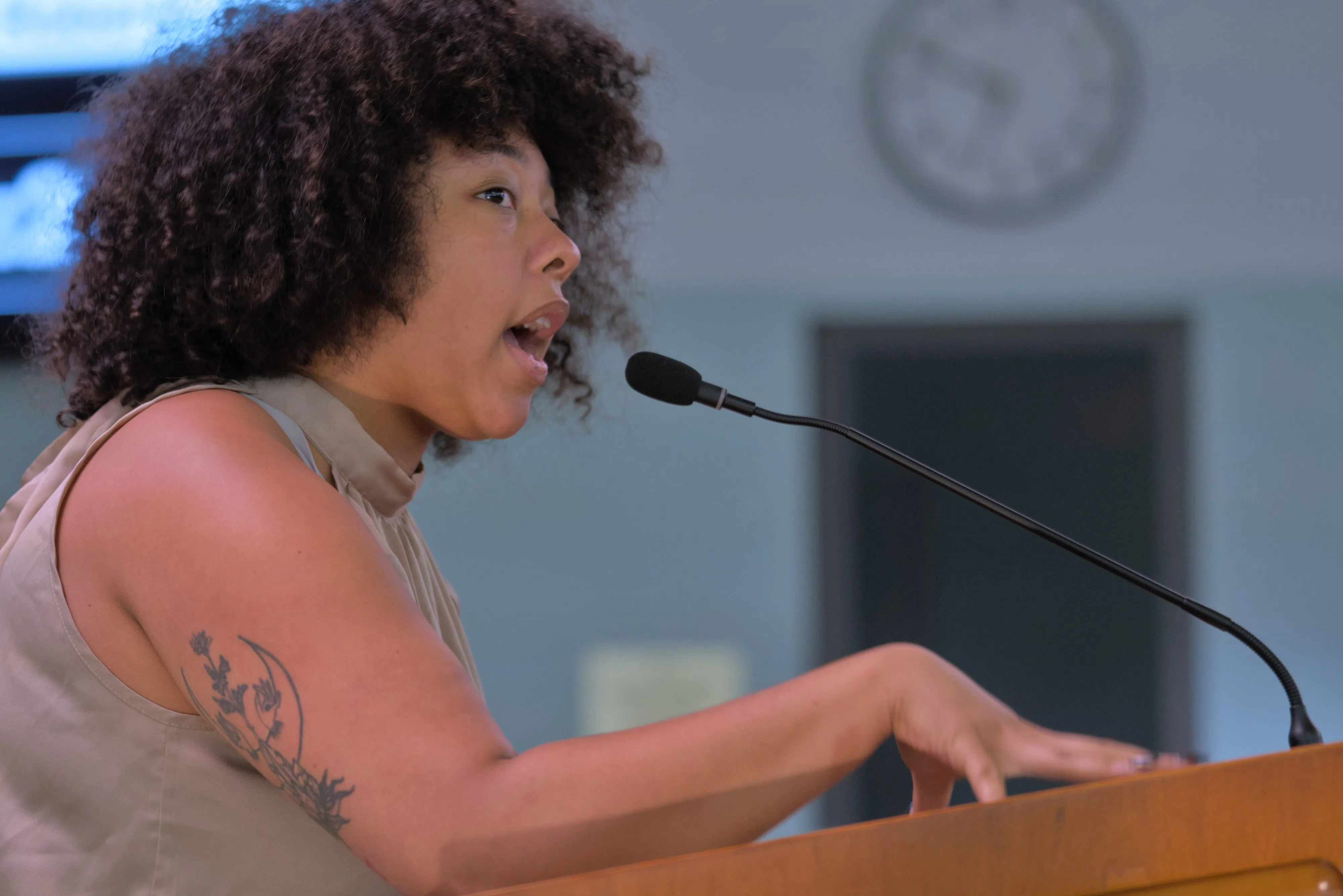 Breonna Roberts speaks to Springfield City Council, June 10, 2025 (WMAY News, Photo cred. Stan Anders)