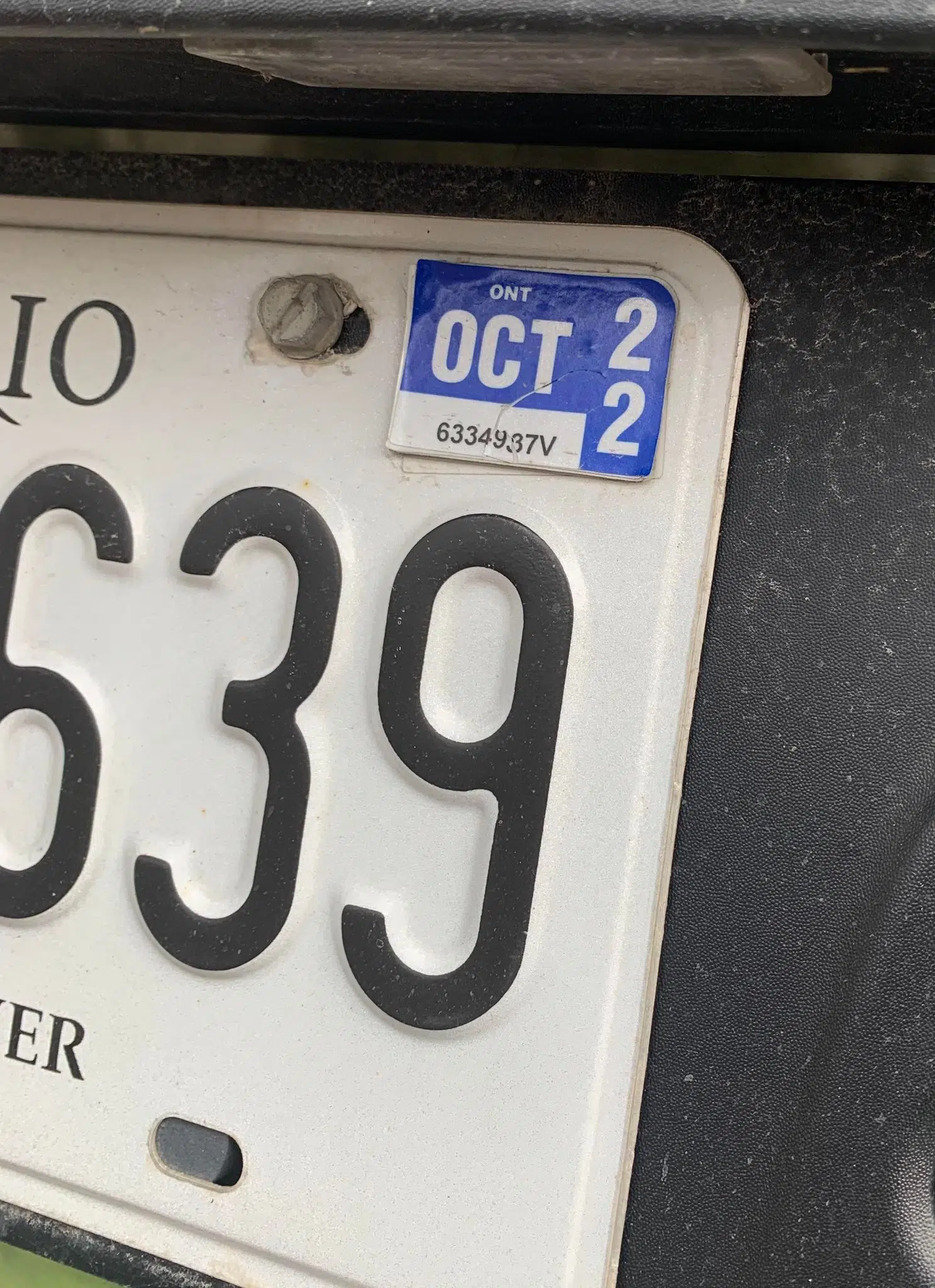 Ontario Motorists Must Renew License Plates