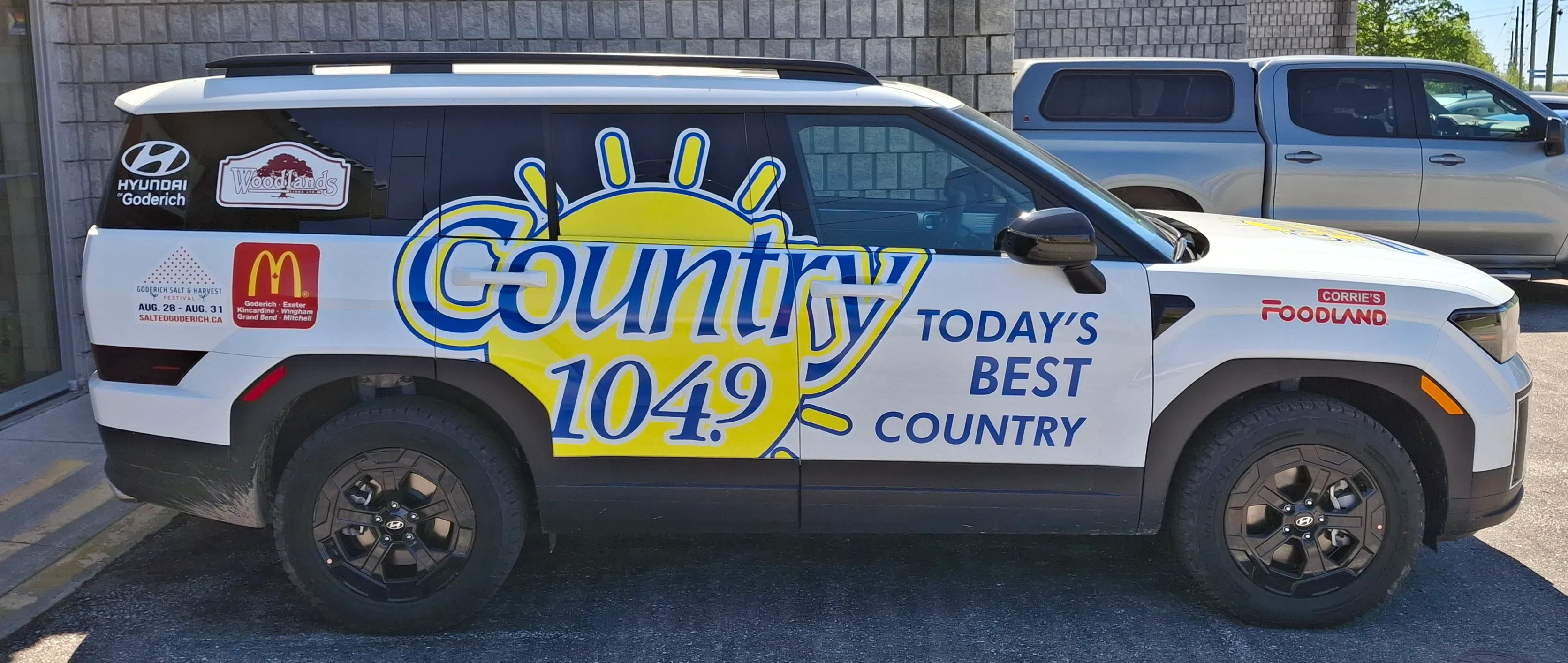 Country 104.9 Cruiser