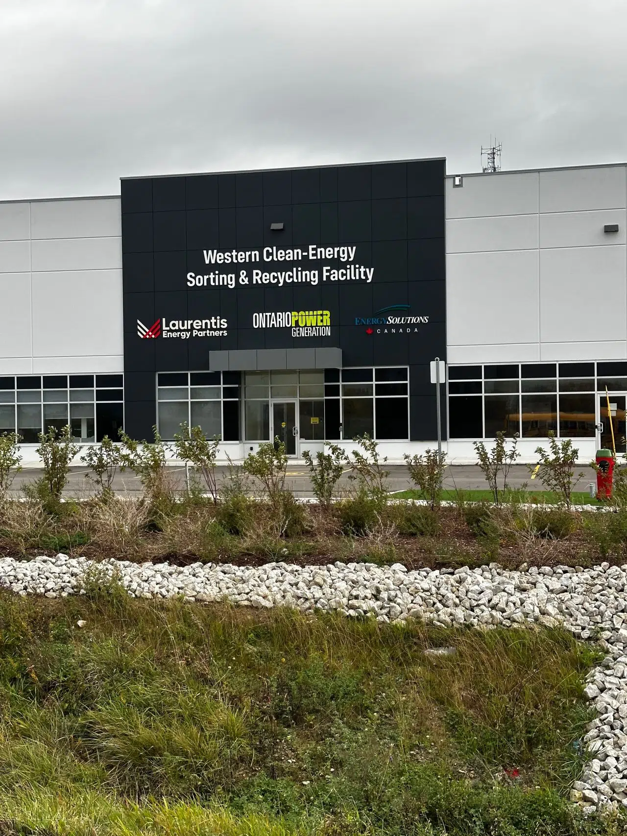 South Bruce Hosts Tour Of Nuclear Waste Facilities