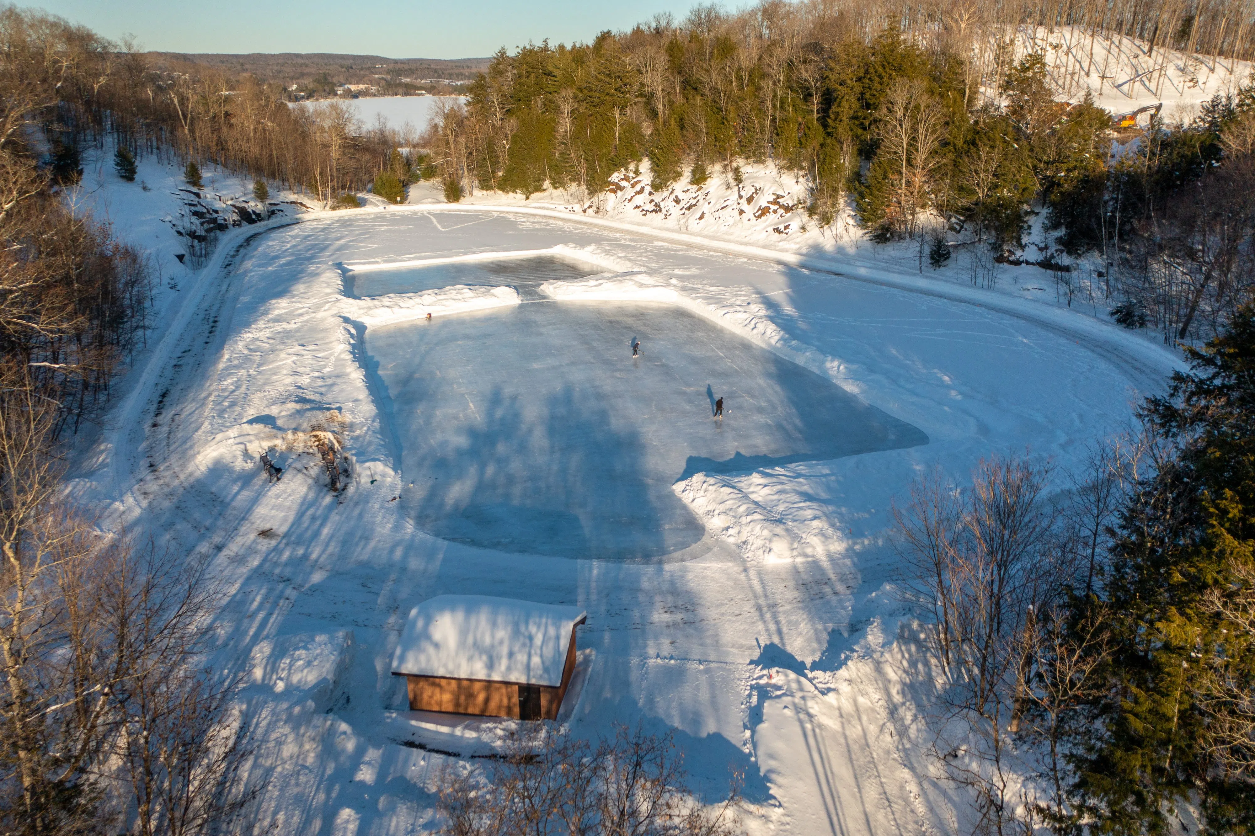 Outdoor Skating Rink Opens at Lions Lookout Field