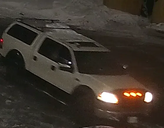 Barrie Police Release Photos In Break-And-Enter Investigation