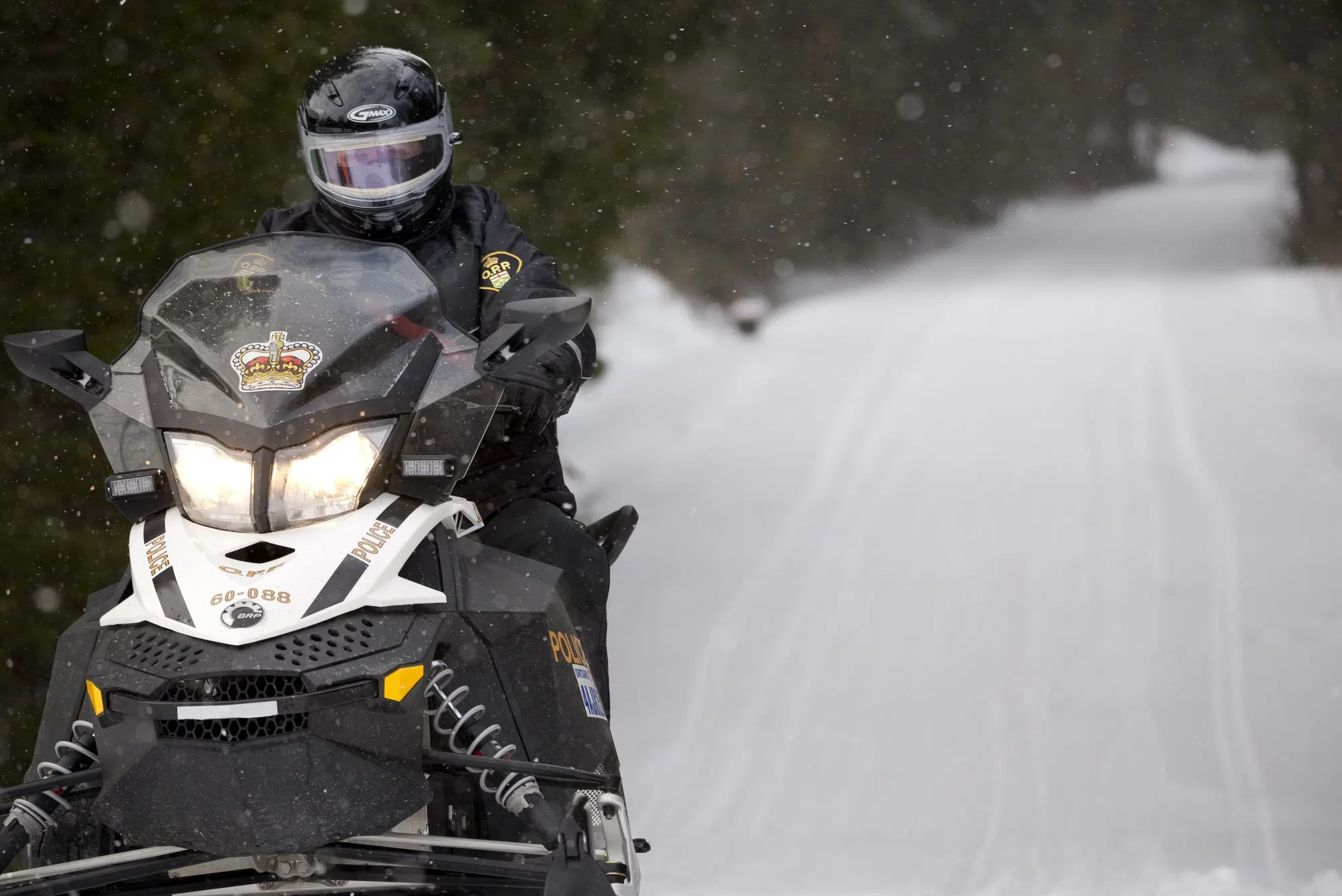 As Snow Falls In Huron County, OPP Warn Of Snowmobile Safety