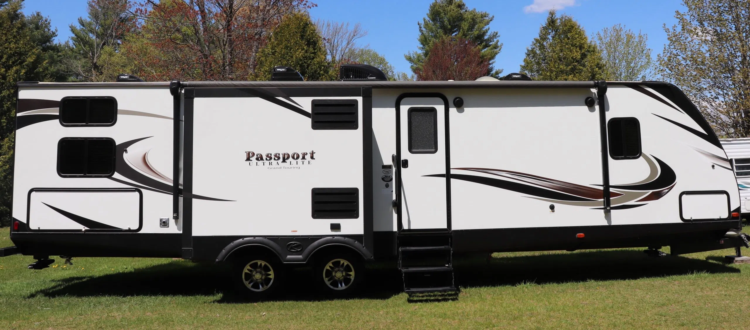 $40,000 Travel Trailer Stolen in Gravenhurst