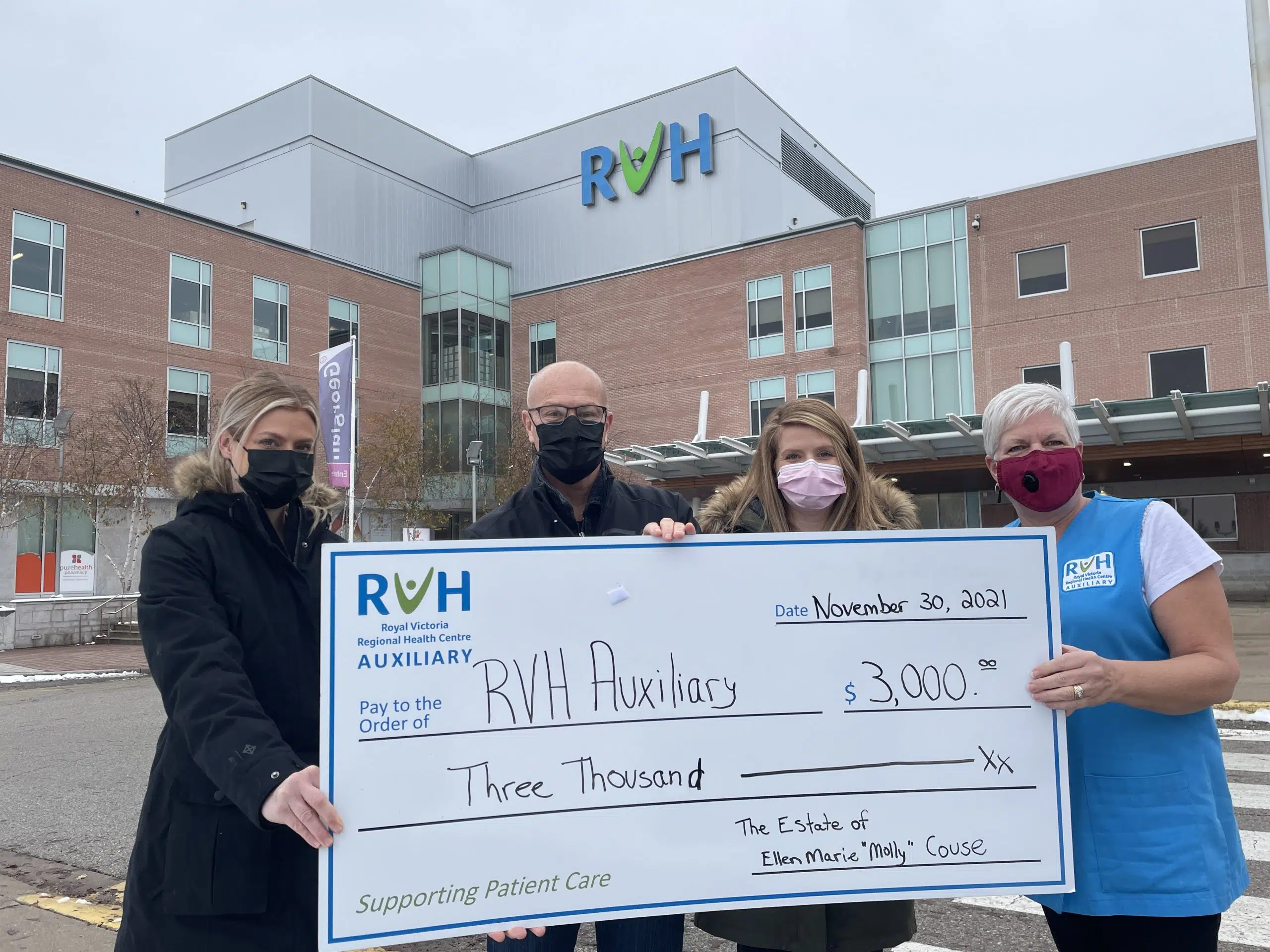 RVH Auxiliary Receives Donation In Memory of Longtime Volunteer