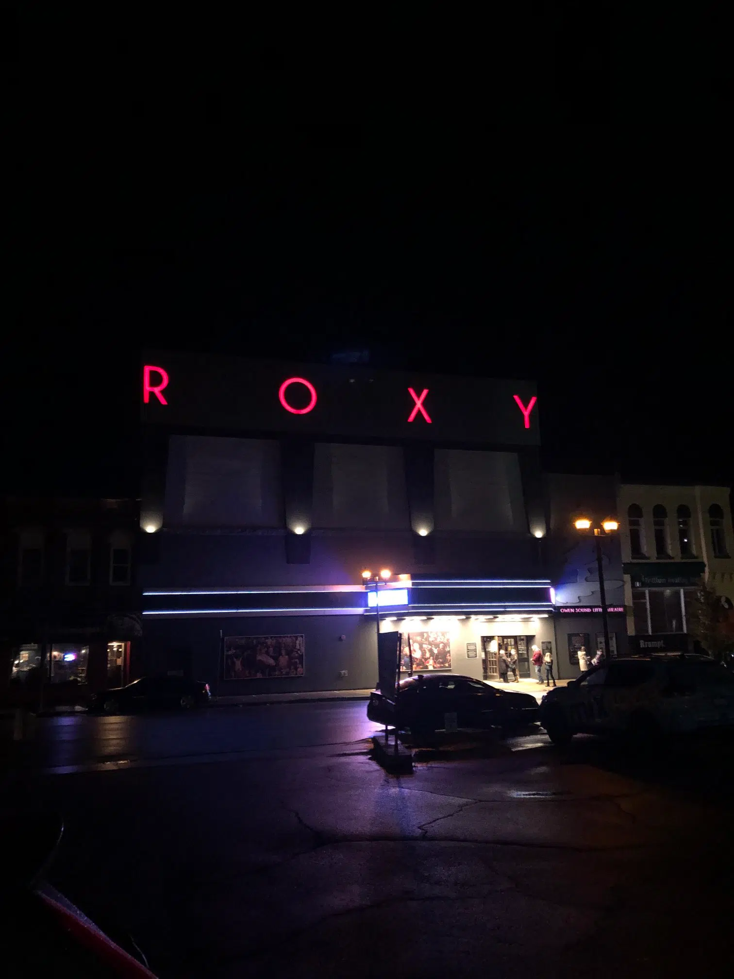 Roxy Theatre Moving Ahead With Shows At Half Capacity Following Provincial Covid Regulations Change