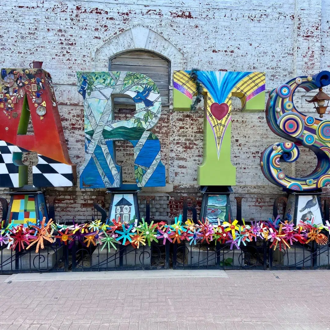 Plenty of "Flower Power" in Downtown Orillia