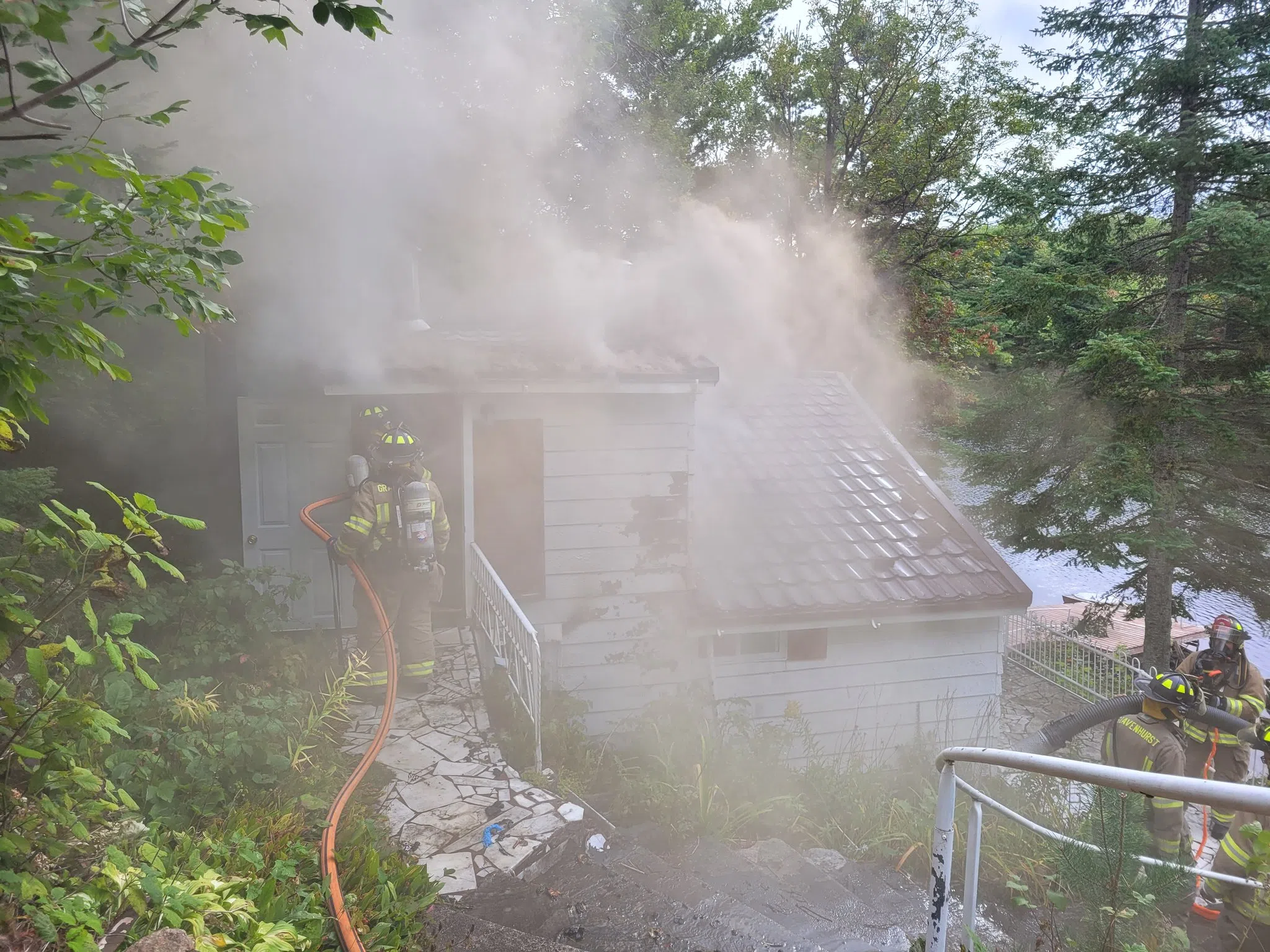 Gravenhurst Fire Crews Battle Fire In Cottage Bunkie