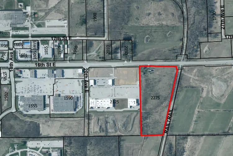 Commercial Buildings, Condos Proposed In New East Side Owen Sound Development