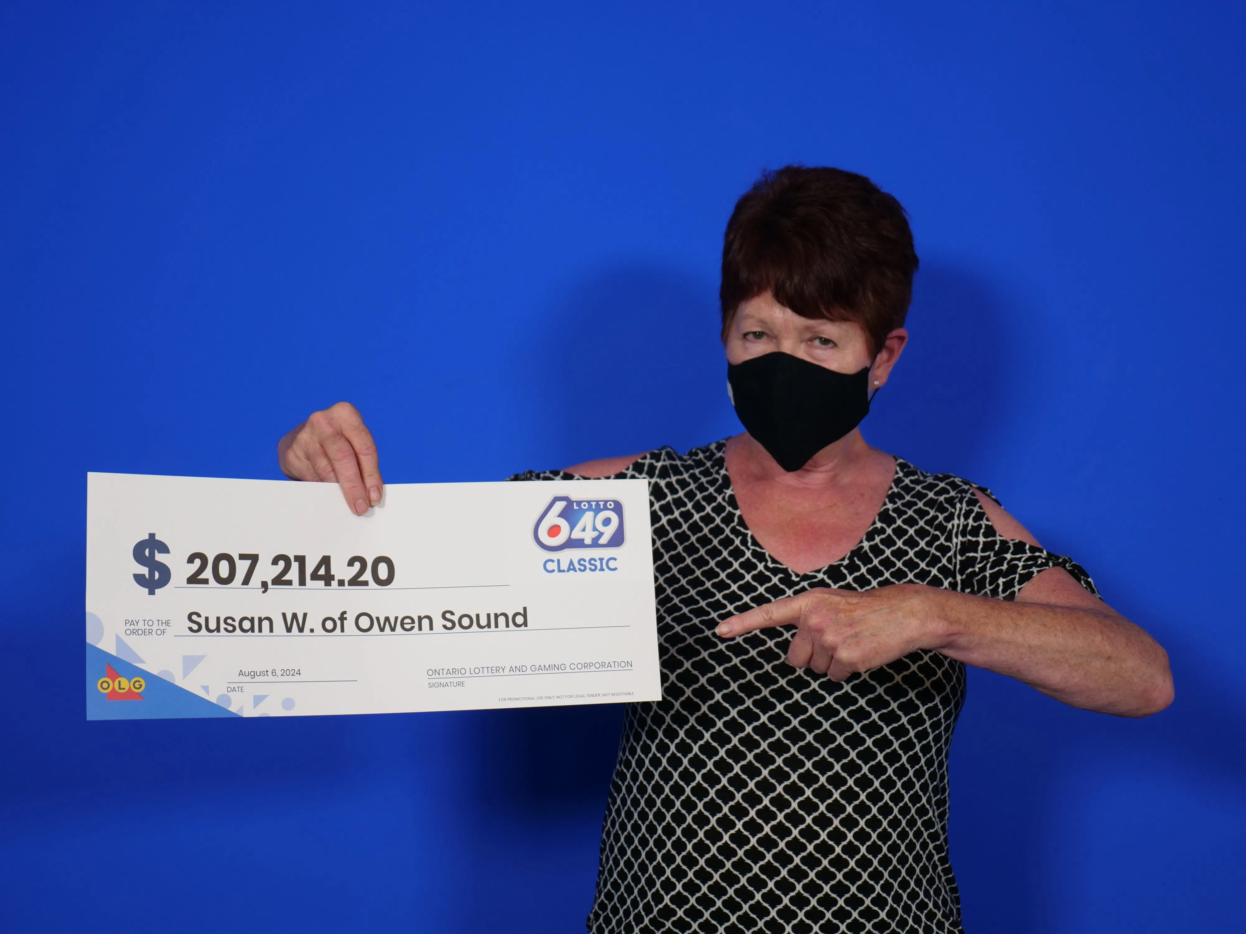 Owen Sound Woman Wins $207K Lotto 6/49 Prize