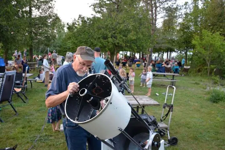 Lunar Eclipse Telescope Gazing In Owen Sound Tonight