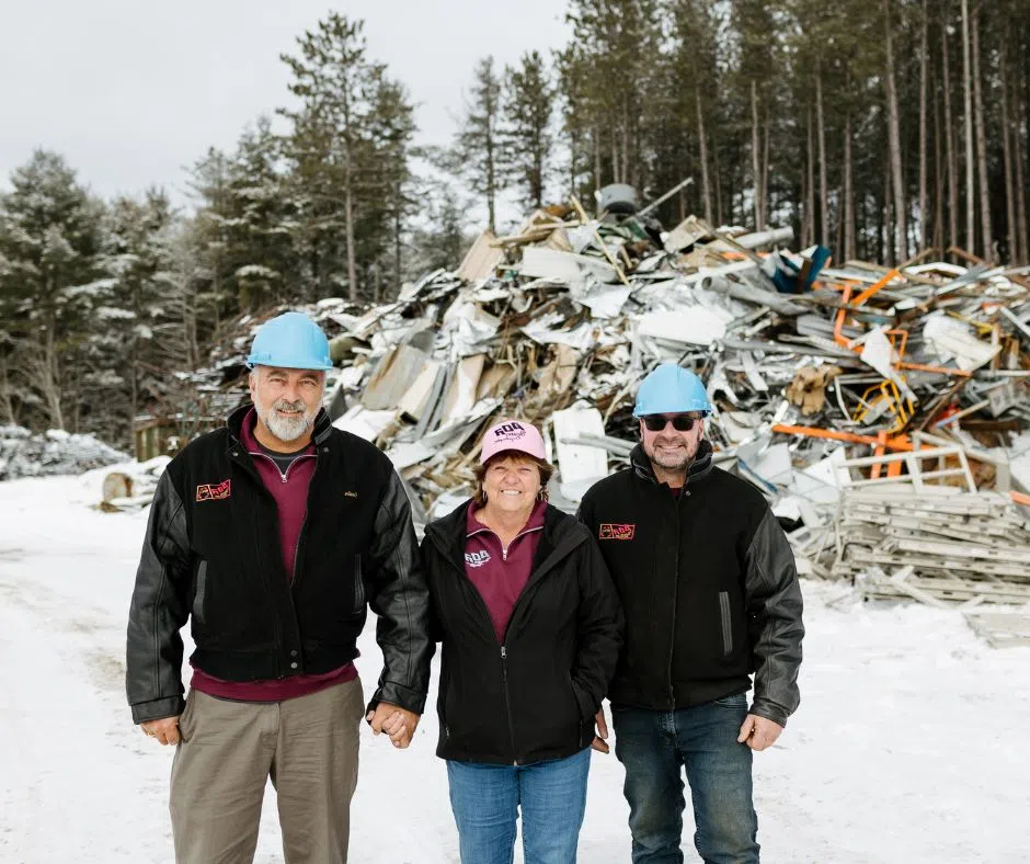 All Ontario Recycling renews $25,000 Business Cares Pledge to Support Huntsville Hospital Foundation