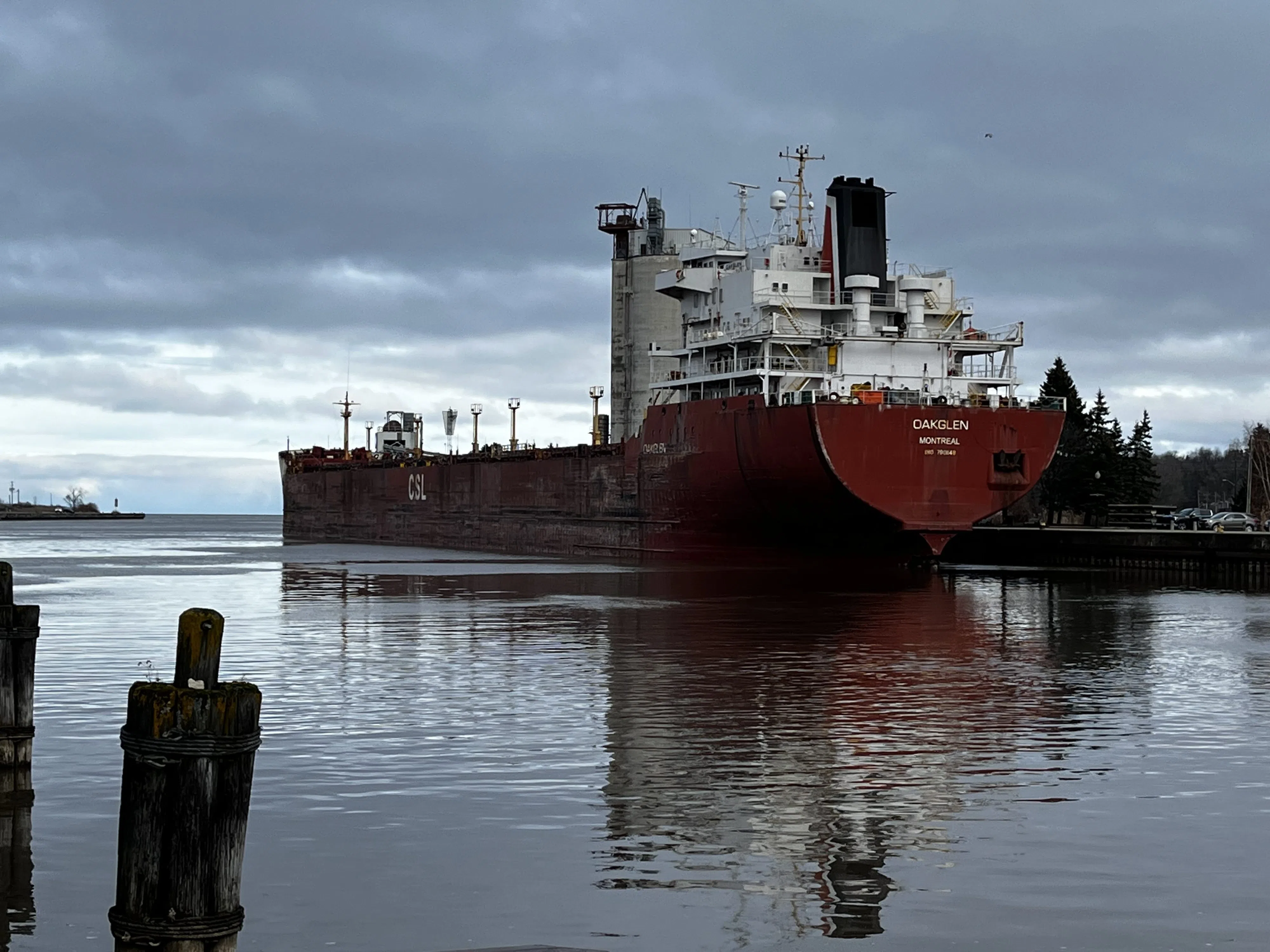 MV Oakglen Stays In Owen Sound For Winter