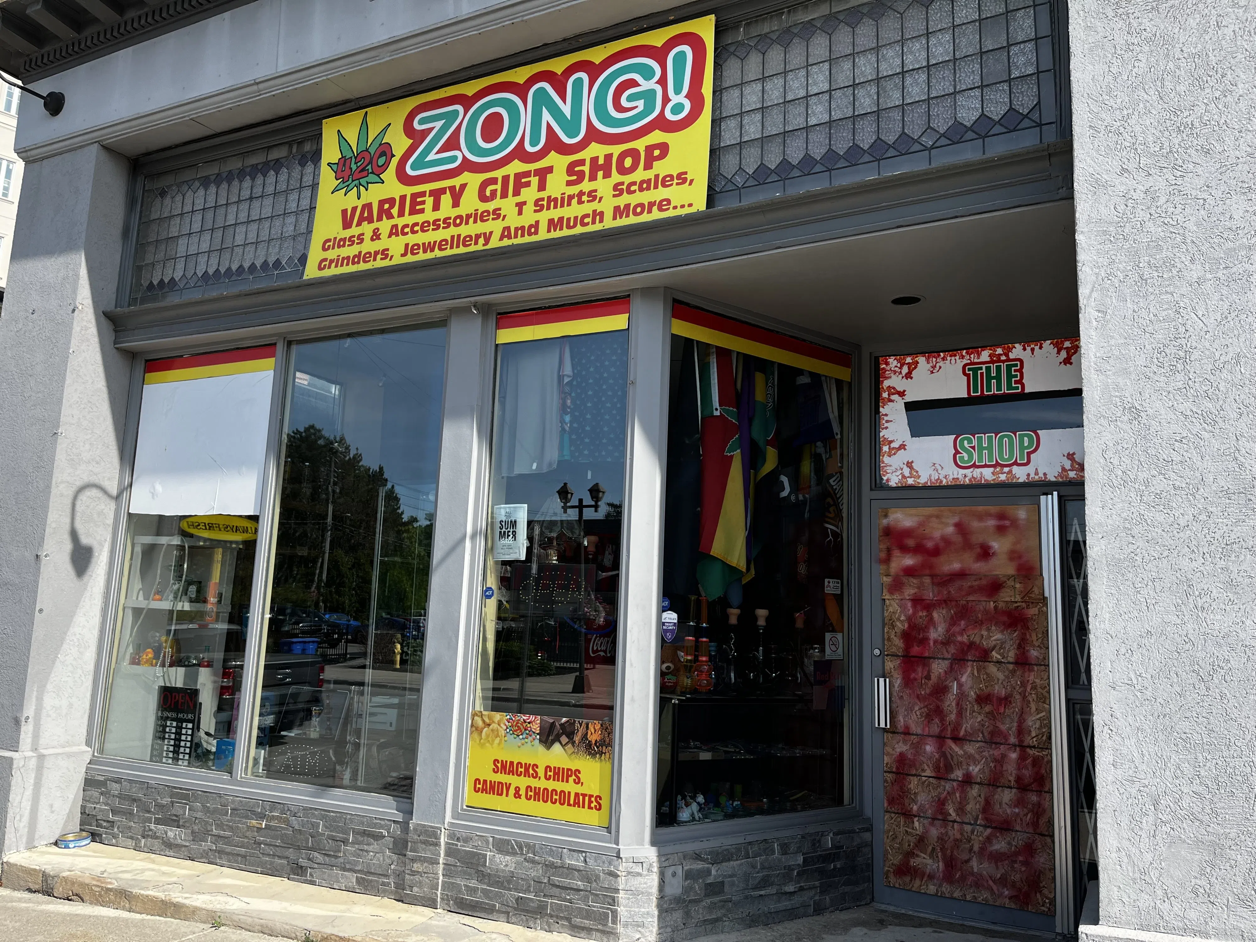 Break And Enter At Owen Sound Specialty Store