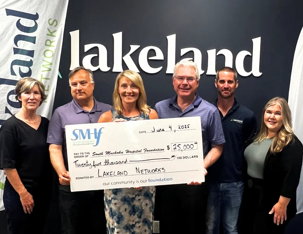 Lakeland Networks Makes $25,000 Pledge in Support of South Muskoka Hospital Foundation