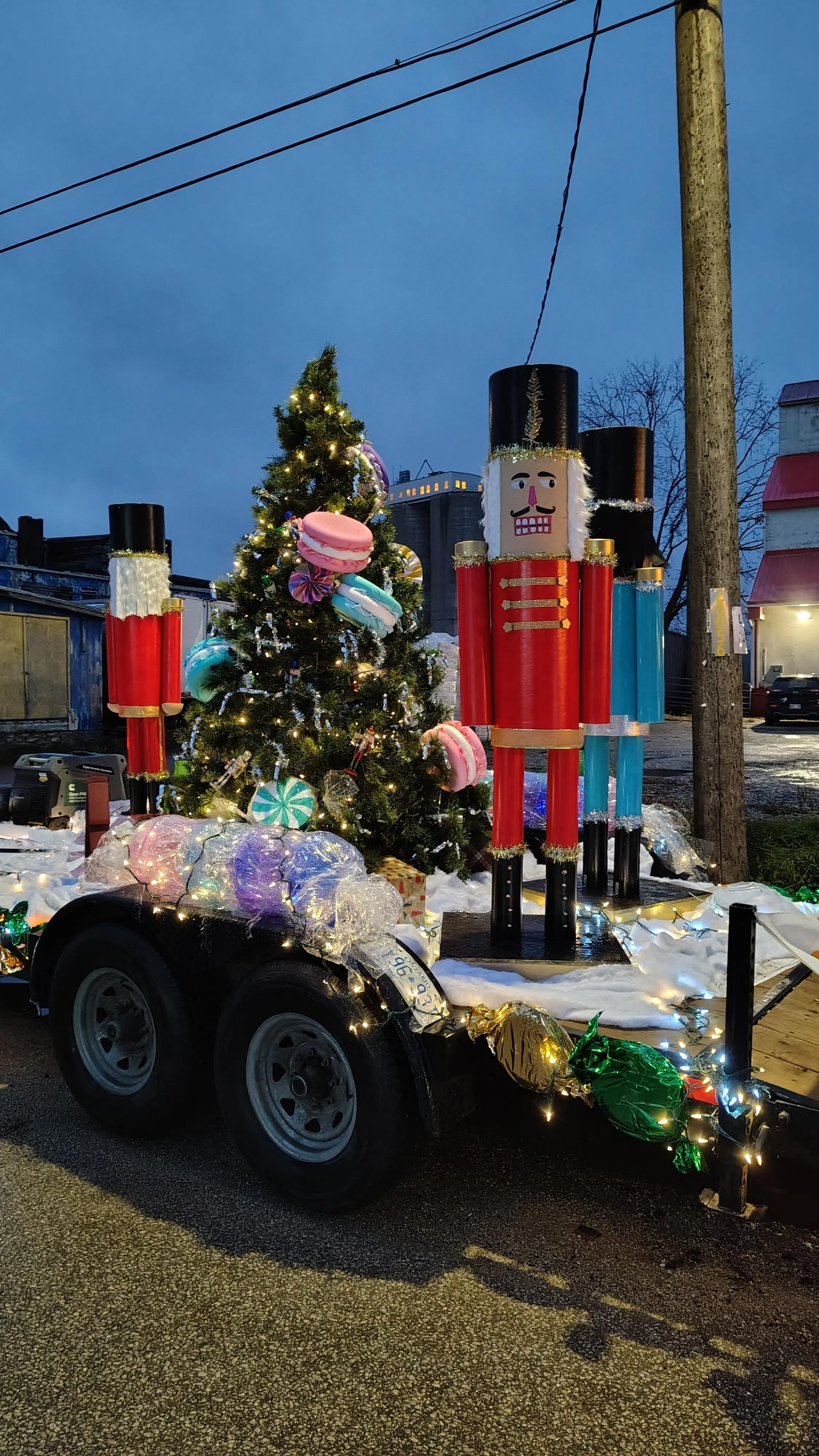 Owen Sound Rings In Holiday Season