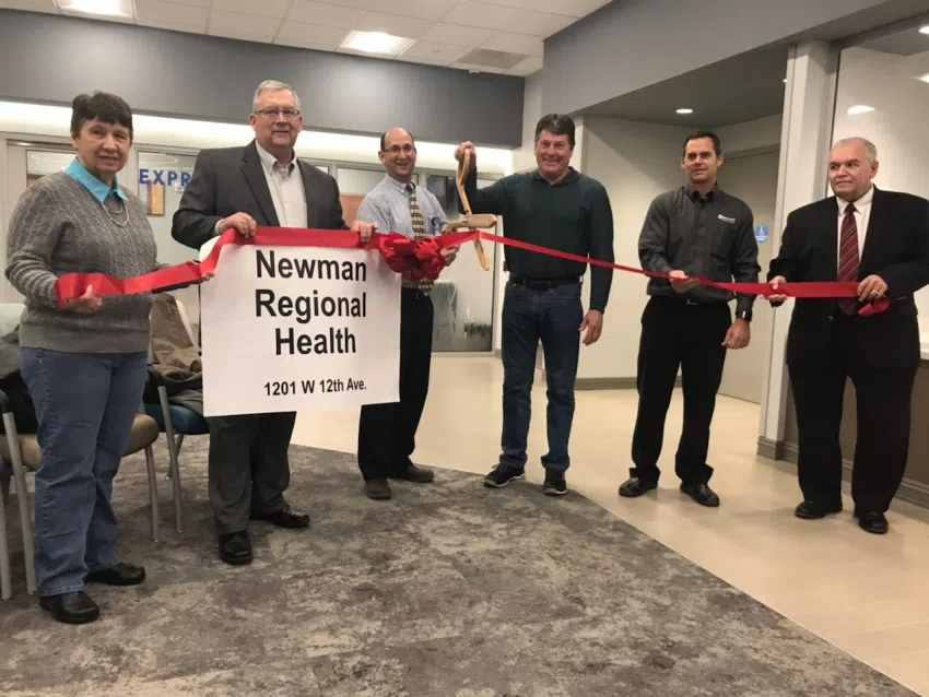 Ribbon-cutting opens doors to Newman Regional Health's new emergency department