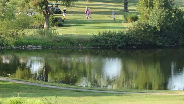 3 Emporia Golfers are playing in the Railer Kansas Stroke play Championship - canceled