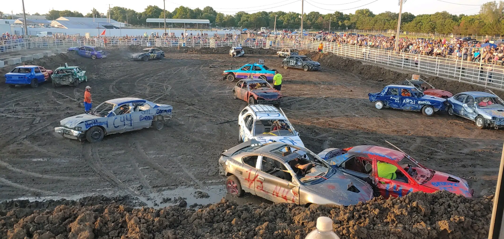 Annual demolition derby culminates 2021 Lyon County Fair Saturday