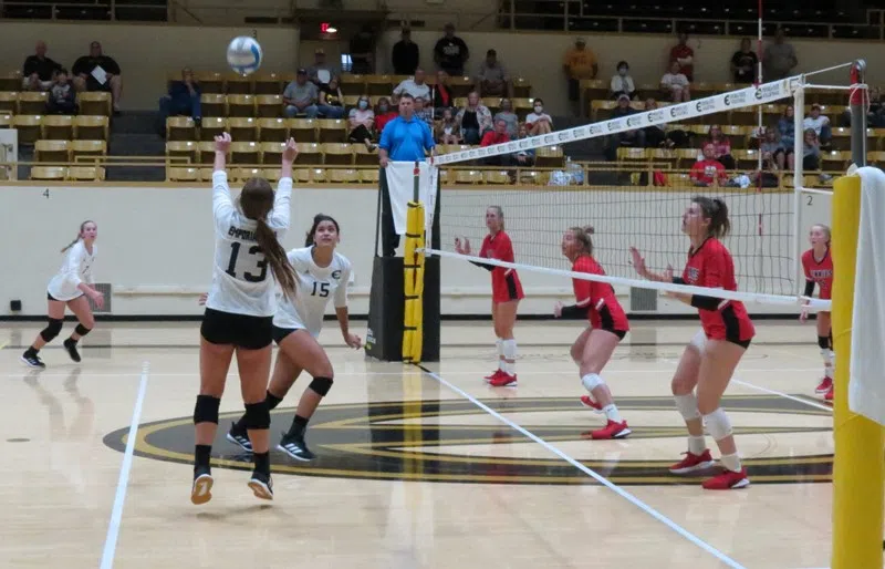 Emporia State volleyball faces 3rd straight ranked team Saturday