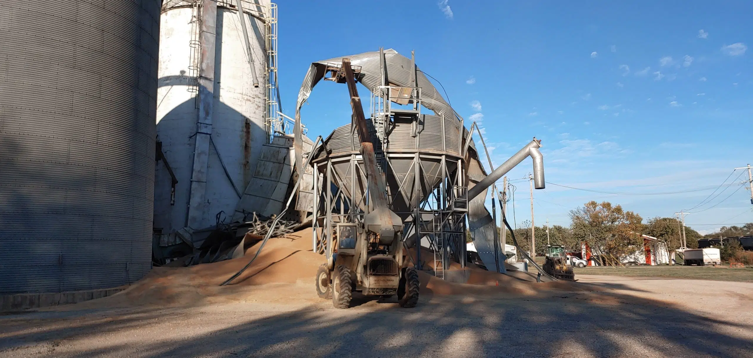 Structural issue leads to collapsed grain storage bin in Lebo Wednesday