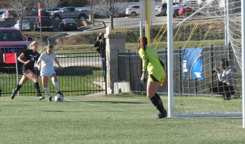 Emporia State soccer loses to University Mary 2-1