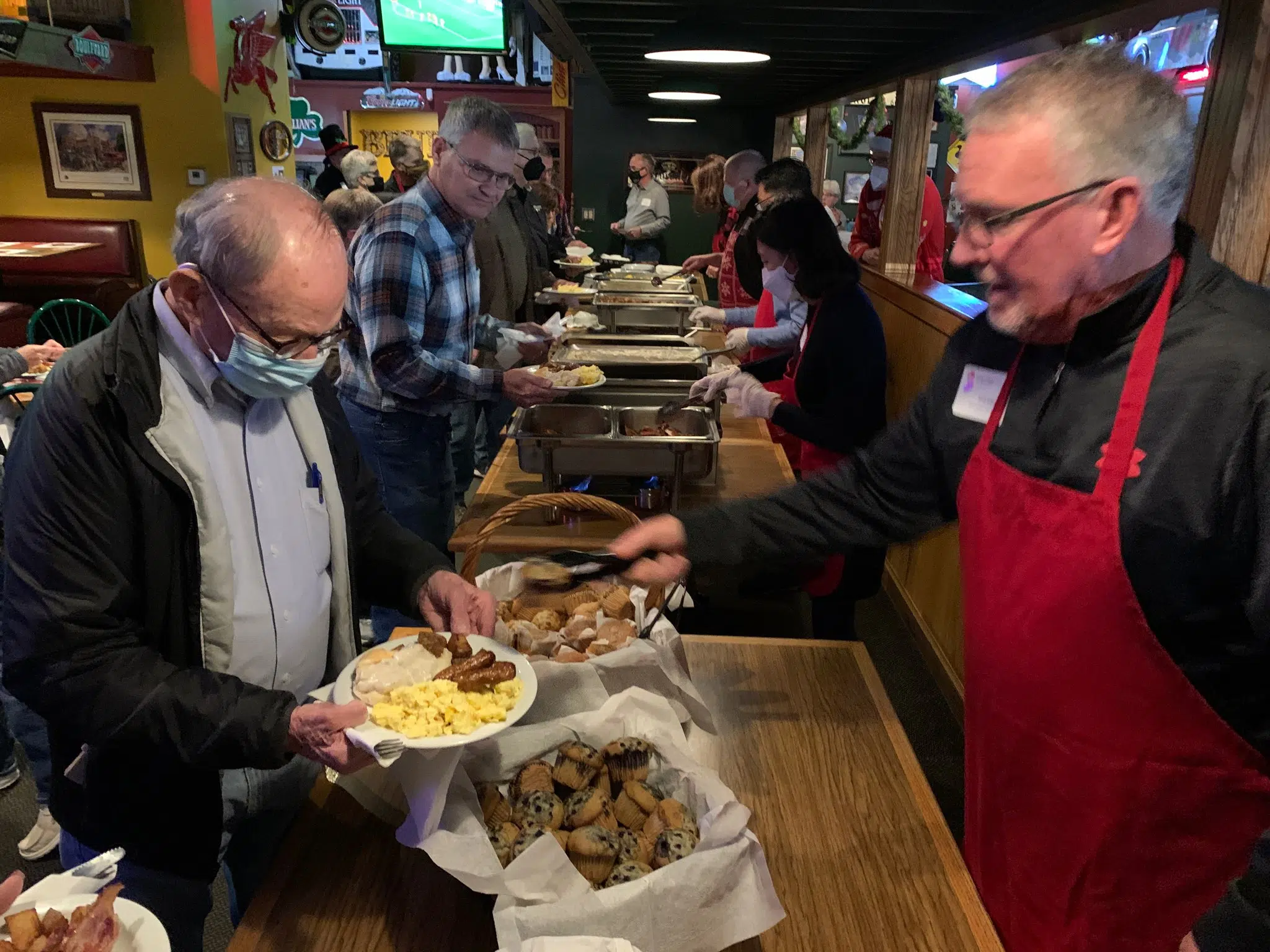 Red Stocking Breakfast draws big crowd to Bruffs Sports Bar and Grill