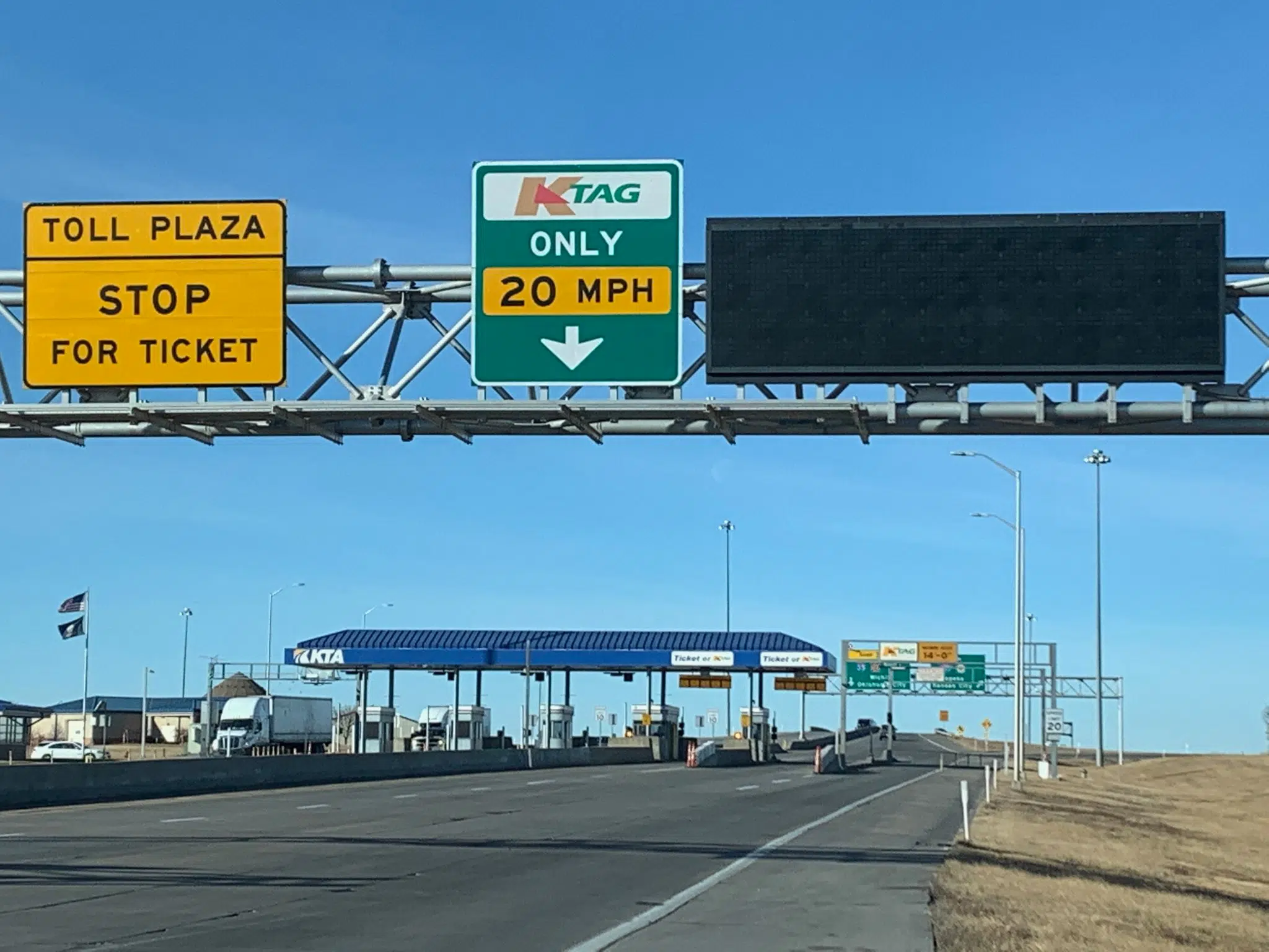 Totally cashless in 2024? Kansas Turnpike Authority driving towards that goal -- and reconfigured tollbooths -- for entire highway