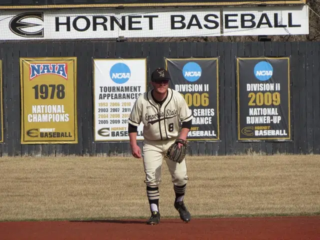 Emporia State baseball to close out series with Northeastern State