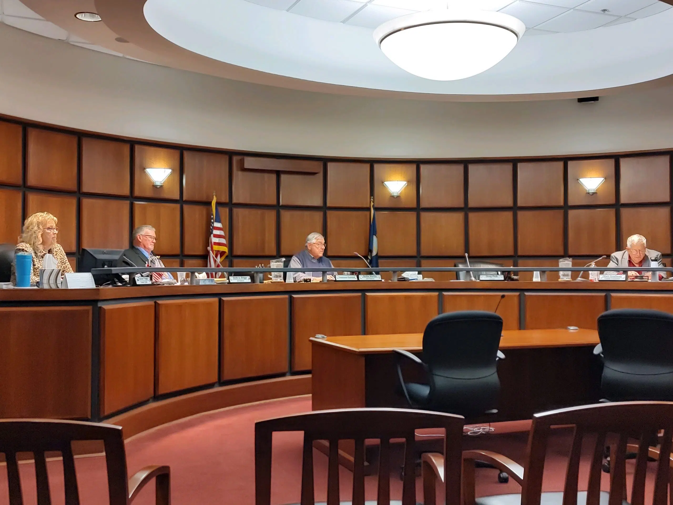 Election equipment and emergency operations plan gain Lyon County Commission approval Thursday