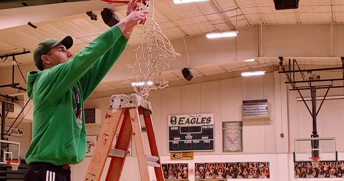 Olpe community home twotime state champion Eagles Saturday KVOE