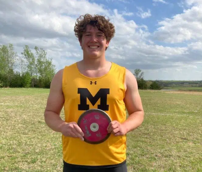 Madisons Casey Helm sets state record