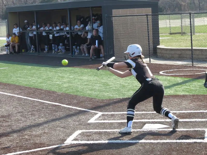 Emporia State softball to begin MIAA play against Central Oklahoma