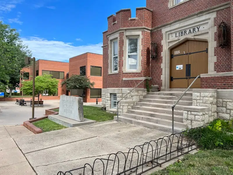 CARNEGIE LIBRARY: Emporia Public Library pushing to move back in -- but considering other options if that doesn't happen