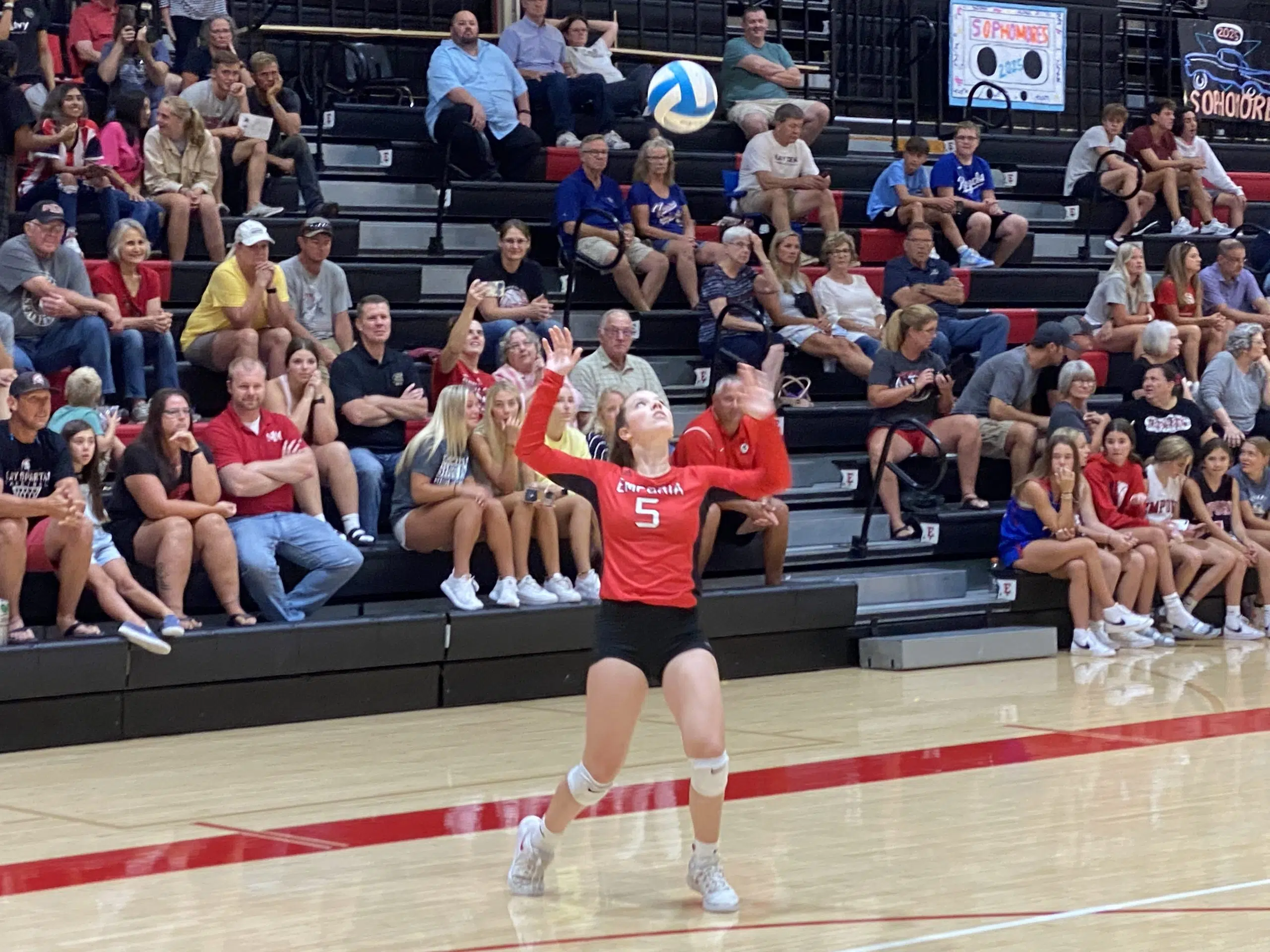 Emporia High volleyball team splits matches at Salina South