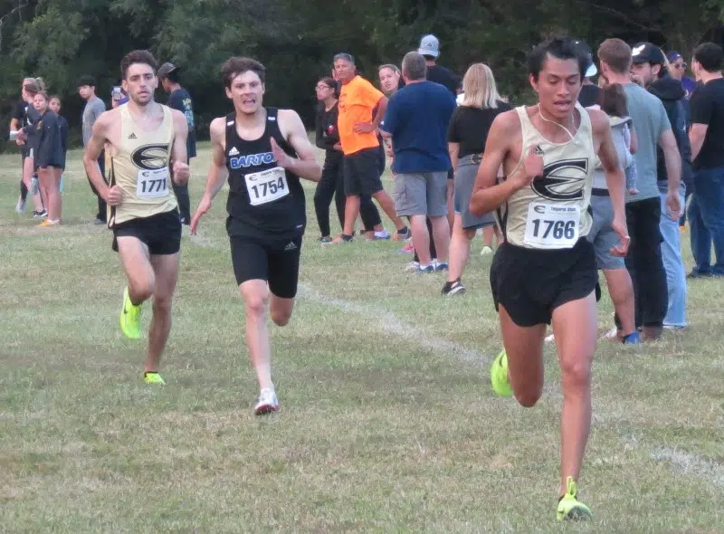 Emporia State men 8th, women 10th at MIAA Cross Country meet