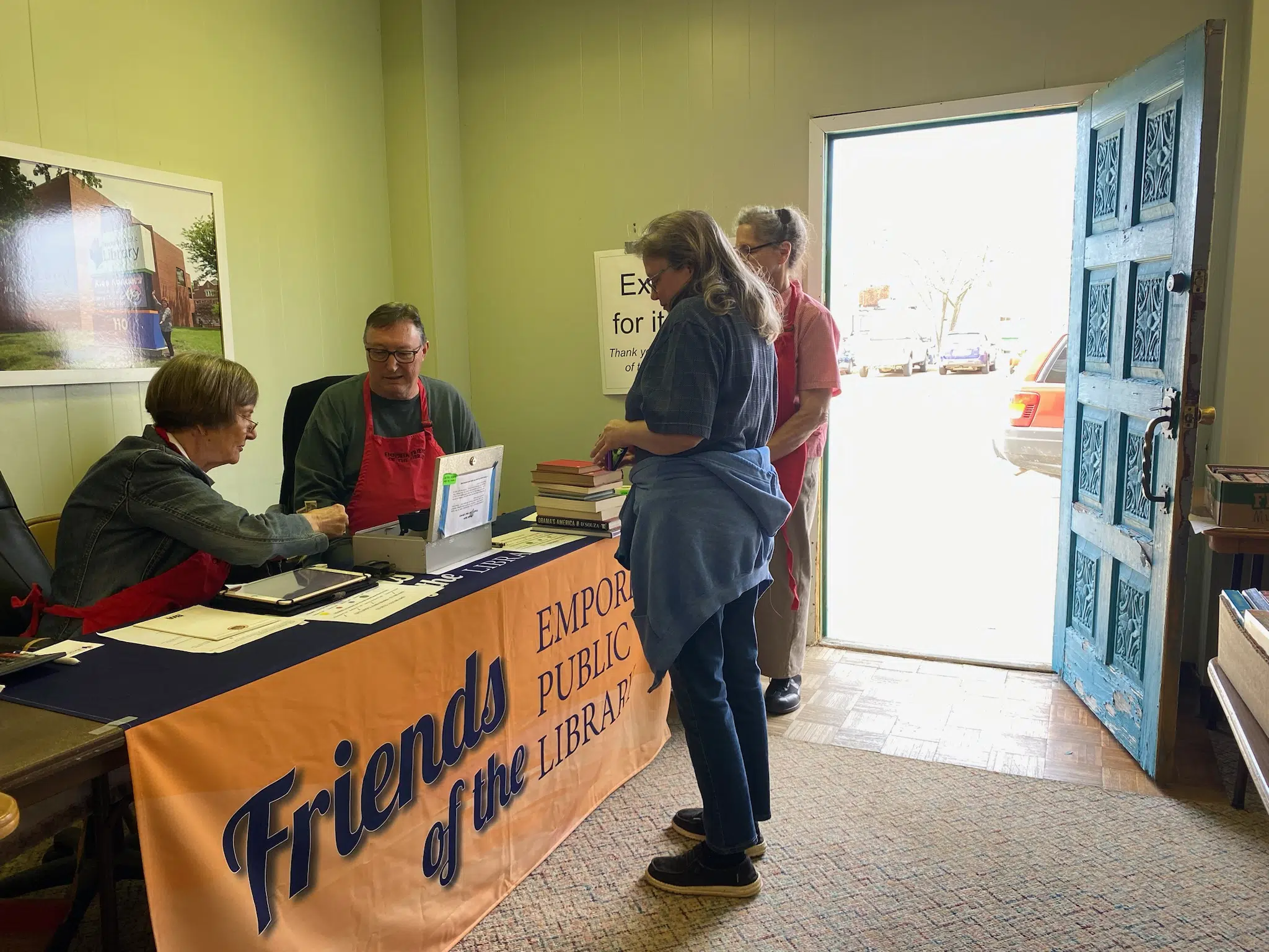 Friends of the Library kick off fall book sale Saturday