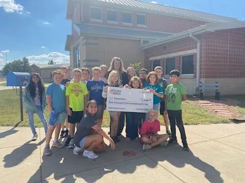 Timmerman Elementary School teacher wins $1,500 Building a Stronger Connection social media campaign prize