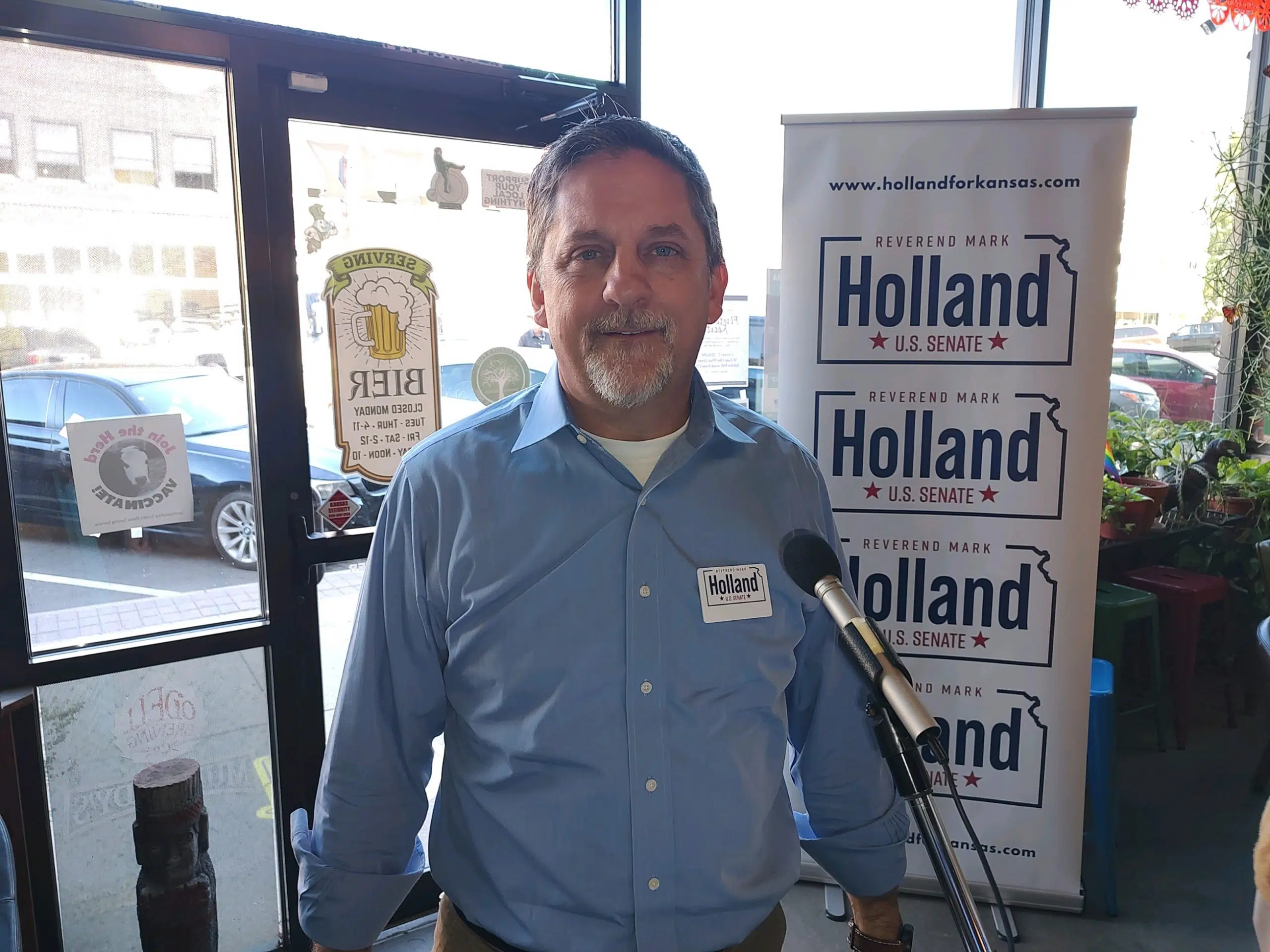 Roe v Wade, wages and bipartisanship; three main focuses for democratic US Senate candidate Mark Holland if elected in November