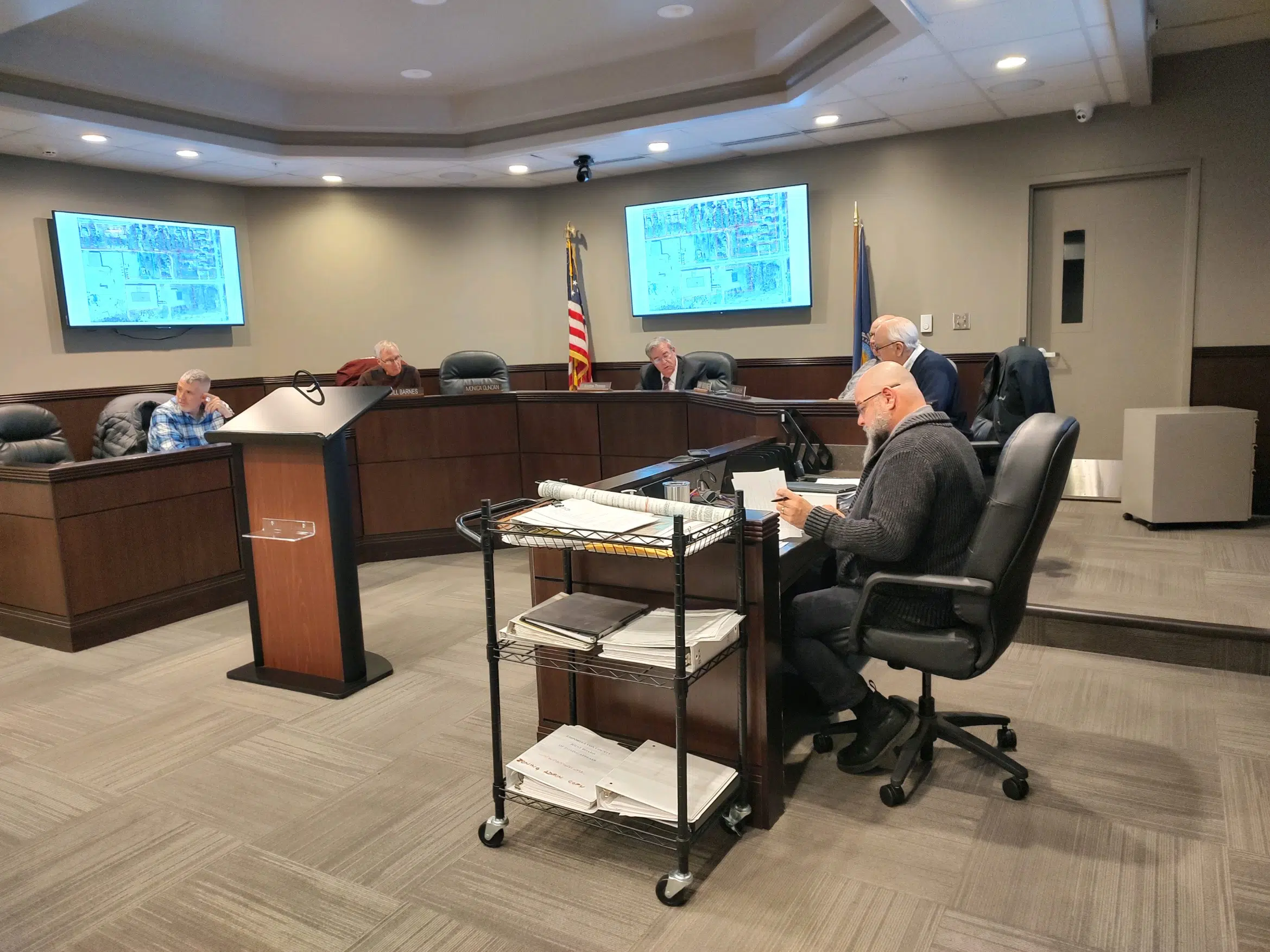 Planning commissioners continue to progress on zoning regulations during monthly meeting Tuesday