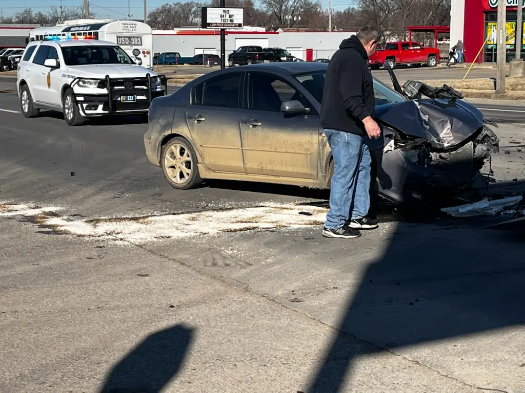 One hurt, one arrested after west Emporia crash Friday