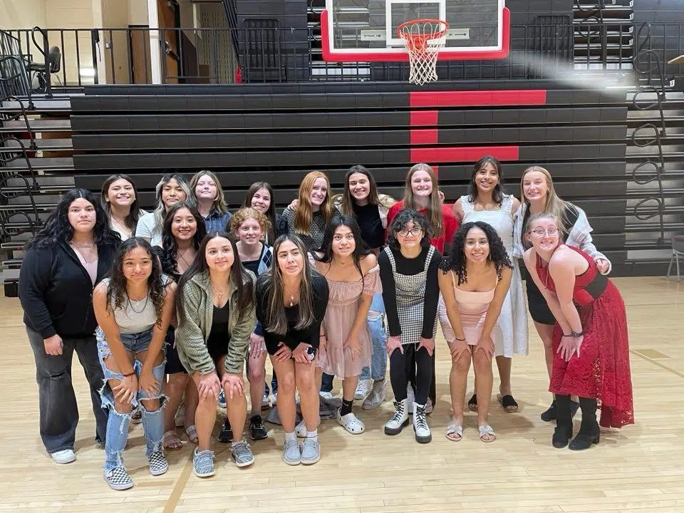 Emporia High girls wrestlers to compete for trip to state