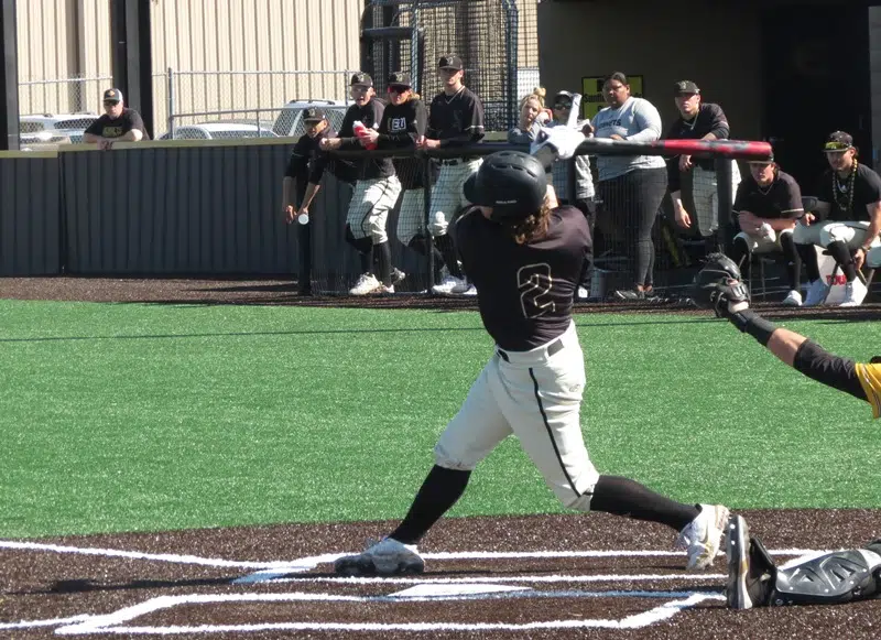 Emporia State baseball splits doubleheader with Northwest Missouri State