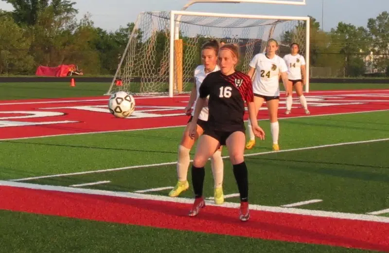 Emporia High girls soccer drops 3-2 overtime match to Topeka High